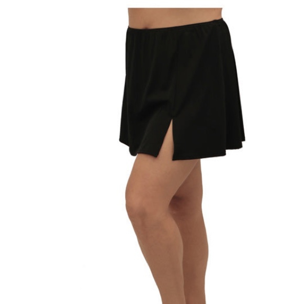 Swim Skirt Women’s Plus- 16 NWOT